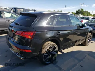 2018 Audi SQ5 Premium Plus with VIN WA1A4AFY0J2007915, listed as a Copart auction lot 61176533 with 53,727 mi miles. Bid and sale history available at carsss.com. Image 3.