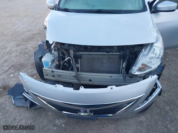 2019 Nissan Versa Sedan SV with VIN 3N1CN7AP7KL875152, listed as a IAAI auction lot 41406896 with 74,706 mi miles. Bid and sale history available at carsss.com. Image 6.
