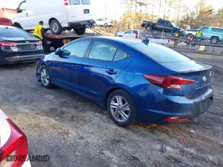 2020 Hyundai Elantra SEL with VIN 5NPD84LF2LH558487, listed as a IAAI auction lot 41640463 with 86,878 mi miles. Bid and sale history available at carsss.com. Image 3.