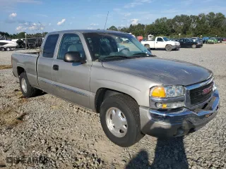 2003 GMC Sierra 1500 SLT with VIN 2GTEC19T531302554, listed as a Copart auction lot 73849244 with 266,351 mi miles and Salvage Title. Bid and sale history available at carsss.com. Image 4.
