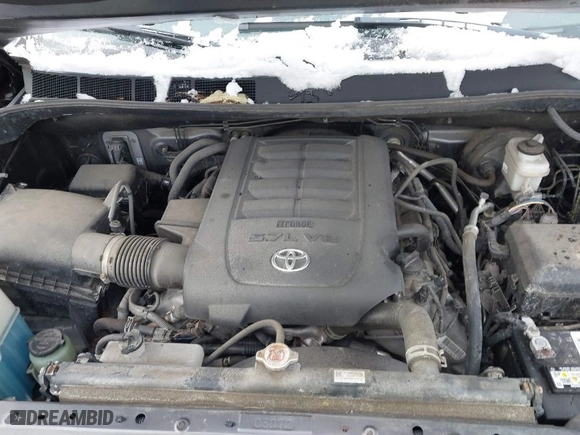 2018 Toyota Tundra 4WD SR5 with VIN 5TFDY5F11JX742875, listed as a IAAI auction lot 41532182 with 72,085 mi miles. Bid and sale history available at carsss.com. Image 10.