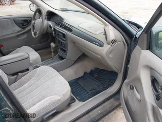 1998 Chevrolet Malibu with VIN 1G1ND52M8WY142896, listed as a IAAI auction lot 42074243 with 118,401 mi miles. Bid and sale history available at carsss.com. Image 5.