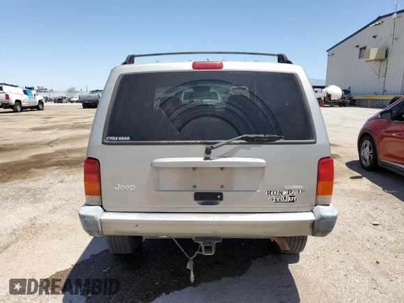 2000 Jeep Cherokee with VIN 1J4FF48S6YL136689, listed as a Copart auction lot 62316245 with 211,100 mi miles and Clean title. Bid and sale history available at DreamBid. Image 6.