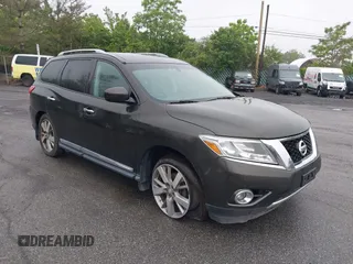 2015 Nissan Pathfinder SL with VIN 5N1AR2MM4FC607492, listed as a IAAI auction lot 42323739 with 150,323 mi miles and . Bid and sale history available at DreamBid. Image 1.