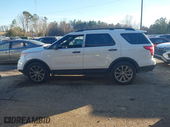 2014 Ford Explorer with VIN 1FM5K8B88EGB87547, listed as a IAAI auction lot 41285521 with 152,889 mi miles and . Bid and sale history available at carsss.com. Image 14.