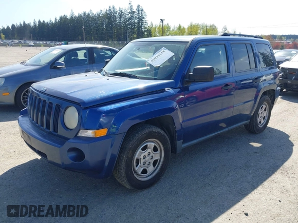 2009 Jeep Patriot Sport with VIN 1J4FT28B29D167558, listed as a IAAI auction lot 42035618 with 166,854 mi miles. Bid and sale history available at carsss.com. Image 2.