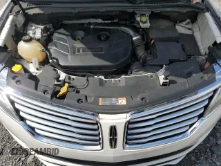 2017 Lincoln MKC Premiere with VIN 5LMCJ1C93HUL54134, listed as a Copart auction lot 61410695 with 100,718 mi miles and Clean title. Bid and sale history available at DreamBid. Image 12.