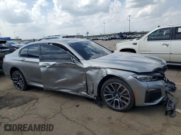 2022 BMW 7 Series 750i xDrive with VIN WBA7U2C09NCJ69088, listed as a Copart auction lot 54895725 with 12,893 mi miles and Clean title. Bid and sale history available at DreamBid. Image 4.