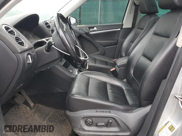 2012 Volkswagen Tiguan SE with VIN WVGBV7AX4CW540656, listed as a Copart auction lot 61473285 with 155,440 mi miles and Clean title. Bid and sale history available at DreamBid. Image 7.