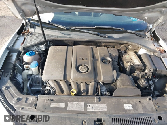 2014 Volkswagen Passat S w/Nav with VIN 1VWAP7A39EC016279, listed as a IAAI auction lot 41792113 with 189,833 mi miles. Bid and sale history available at carsss.com. Image 10.