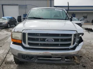 1999 Ford Super Duty F-250 XL with VIN 1FTNF21F7XEA07513, listed as a Copart auction lot 49390225 with 173,726 mi miles and Salvage Title. Bid and sale history available at carsss.com. Image 5.
