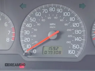 2000 Volvo S40 с VIN YV1VS2555YF537112, выставлен на аукционе IAAI как лот 41421614 с пробегом 79 308 миль миль и . История ставок и продаж доступна на DreamBid. Изображение 16.