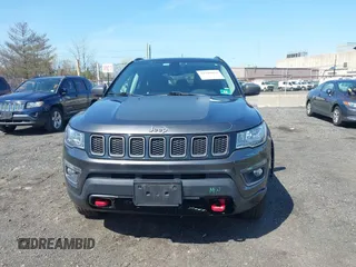 2018 Jeep Compass Trailhawk with VIN 3C4NJDDB5JT316326, listed as a IAAI auction lot 41940801 with 111,941 mi miles and . Bid and sale history available at carsss.com. Image 12.