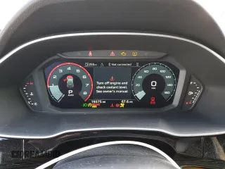 2024 Audi Q3 S line Premium z VIN WA1DECF35R1028206, wystawiony jako Copart lot #56335225 z przebiegiem 19 375 mil mil oraz Szkoda całkowita • Salvage title. Historia ofert i sprzedaży dostępna na DreamBid. Obrazek 9.