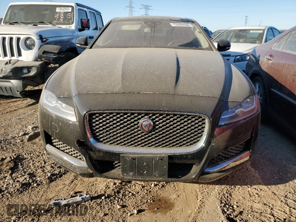 2018 Jaguar XF with VIN SAJBJ4FN4JCY55365, listed as a Copart auction lot 75350454 with 50,373 mi miles and Salvage Title. Bid and sale history available at DreamBid. Image 5.
