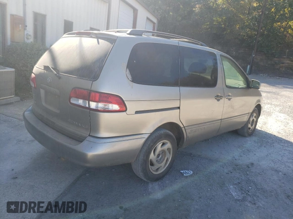 2001 Toyota Sienna LE with VIN 4T3ZF13C11U390198, listed as a Copart auction lot 76785094 with 200,803 mi miles and Salvage Title. Bid and sale history available at carsss.com. Image 3.
