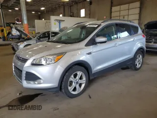 2016 Ford Escape SE z VIN 1FMCU9G92GUA99025, wystawiony jako Copart lot #56913425 z przebiegiem 111 351 mil mil oraz Szkoda całkowita • Salvage title. Historia ofert i sprzedaży dostępna na DreamBid. Obrazek 1.