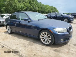 2011 BMW 3 Series 328i z VIN WBAPH7G52BNN06367, wystawiony jako Copart lot #64559515 z przebiegiem 162 536 mil mil oraz Czysty tytuł • Clean title. Historia ofert i sprzedaży dostępna na DreamBid. Obrazek 4.