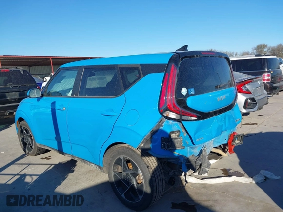 2023 Kia Soul EX with VIN KNDJ33AU2P7194532, listed as a IAAI auction lot 41743205 with 44,268 mi miles. Bid and sale history available at carsss.com. Image 15.