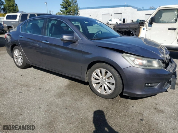 2014 Honda Accord Sedan EX-L with VIN 1HGCR2F82EA103581, listed as a Copart auction lot 49709935 with 157,039 mi miles and Salvage Title. Bid and sale history available at carsss.com. Image 4.