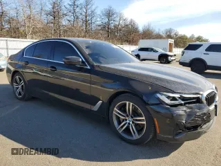 2022 BMW 5 Series 530i xDrive with VIN WBA13BJ06NCL06788, listed as a Copart auction lot 46544835 with 37,828 mi miles and Salvage Title. Bid and sale history available at carsss.com. Image 4.