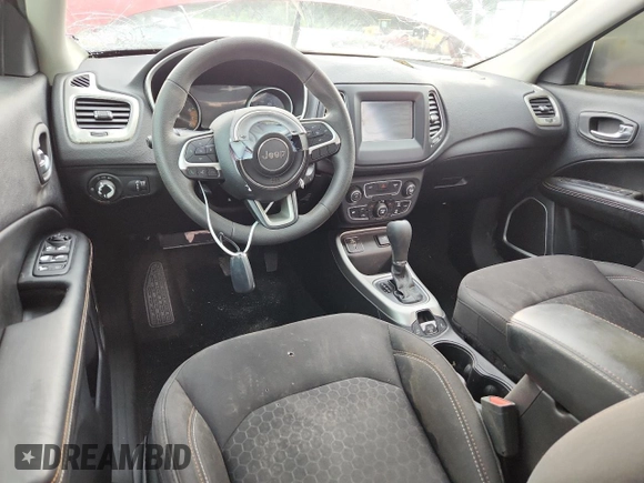 2020 Jeep Compass Sport with VIN 3C4NJCAB9LT169798, listed as a Copart auction lot 57177475 with Not provided miles and Clean title. Bid and sale history available at DreamBid. Image 8.