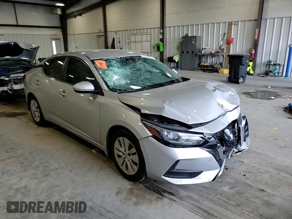 2022 Nissan Sentra S z VIN 3N1AB8BV3NY225101, wystawiony jako Copart lot #51461615 z przebiegiem 51 461 mil mil oraz Szkoda całkowita • Salvage title. Historia ofert i sprzedaży dostępna na DreamBid. Obrazek 10.