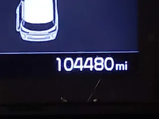 2019 Kia Sedona LX with VIN KNDMB5C11K6500813, listed as a IAAI auction lot 41570570 with 104,480 mi miles. Bid and sale history available at carsss.com. Image 15.