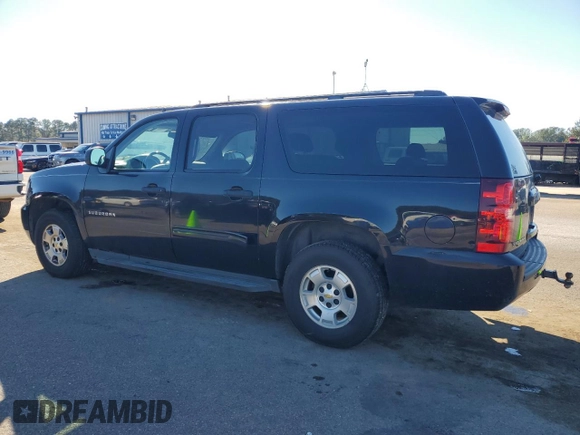 2010 Chevrolet Suburban LS with VIN 1GNUCHE02AR203315, listed as a Copart auction lot 82973604 with 265,282 mi miles and Clean Title. Bid and sale history available at carsss.com. Image 2.