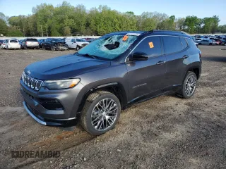2022 Jeep Compass Limited z VIN 3C4NJDCB4NT210246, wystawiony jako Copart lot #52161075 z przebiegiem 42 007 mil mil oraz Szkoda całkowita • Salvage title. Historia ofert i sprzedaży dostępna na DreamBid. Obrazek 1.