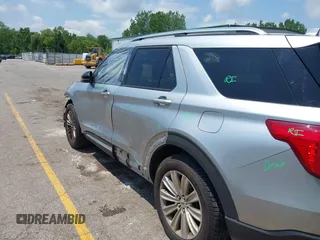 2020 Ford Explorer Limited с VIN 1FMSK8FH1LGA93858, выставлен на аукционе IAAI как лот 42557330 с пробегом 86 006 миль миль и . История ставок и продаж доступна на DreamBid. Изображение 19.