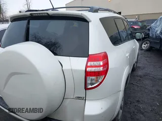 2012 Toyota RAV4 Limited with VIN 2T3DF4DV2CW177761, listed as a IAAI auction lot 41613881 with 140,183 mi miles. Bid and sale history available at carsss.com. Image 4.