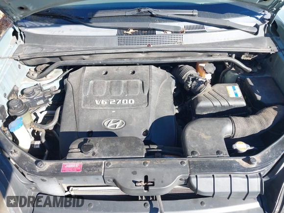2008 Hyundai Tucson SE with VIN KM8JN12D38U734630, listed as a IAAI auction lot 40819696 with 240,265 mi miles and . Bid and sale history available at DreamBid. Image 10.