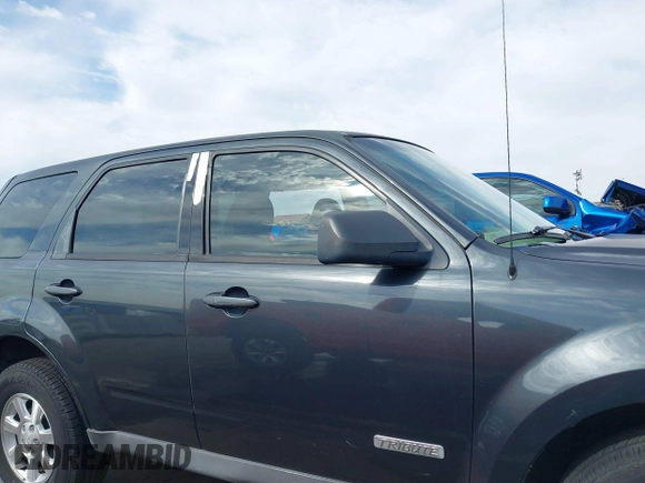 2008 Mazda Tribute ES with VIN 4F2CZ06188KM01024, listed as a IAAI auction lot 41890148 with 122,367 mi miles. Bid and sale history available at carsss.com. Image 13.