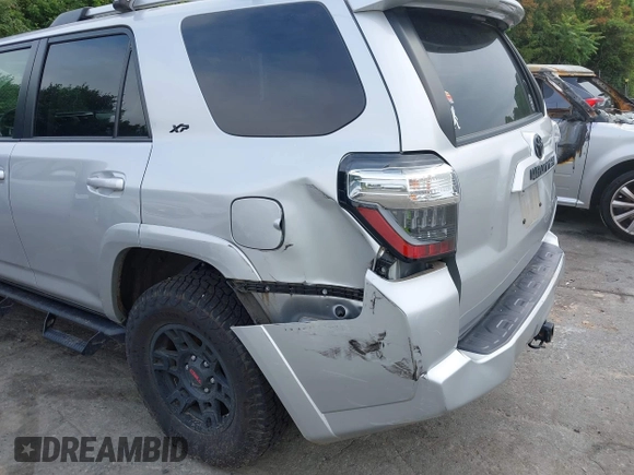 2021 Toyota 4Runner SR5 Premium with VIN JTENU5JR9M5930584, listed as a IAAI auction lot 42377592 with 58,340 mi miles and . Bid and sale history available at DreamBid. Image 6.