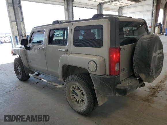 2006 Hummer H3 with VIN 5GTDN136468163620, listed as a Copart auction lot 52881665 with 170,942 mi miles and Salvage Title. Bid and sale history available at carsss.com. Image 2.