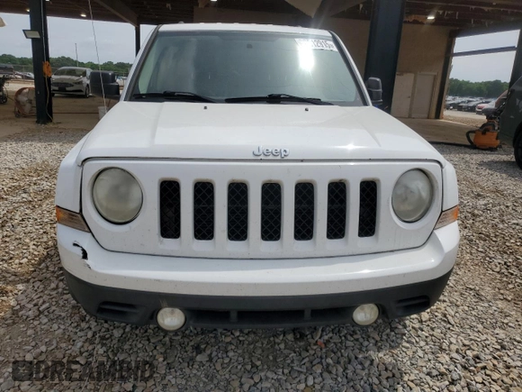 2011 Jeep Patriot Latitude with VIN 1J4NT1GBXBD178336, listed as a Copart auction lot 56512915 with 183,036 mi miles and Clean Title. Bid and sale history available at DreamBid. Image 5.