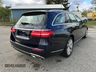 2019 Mercedes-Benz E 450 with VIN WDDZH6JB9KA591631, listed as a Copart auction lot 56421825 with 158,139 mi miles and Clean Title. Bid and sale history available at DreamBid. Image 4.
