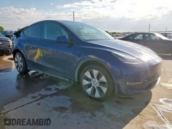2022 Tesla Model Y Long Range z VIN 7SAYGDEEXNF372693, wystawiony jako Copart lot #53275555 z przebiegiem 51 165 mil mil oraz Szkody całkowita. Historia ofert i sprzedaży dostępna na DreamBid. Obrazek 4.