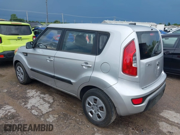 2013 Kia Soul with VIN KNDJT2A51D7517273, listed as a IAAI auction lot 42116861 with 151,617 mi miles. Bid and sale history available at carsss.com. Image 3.