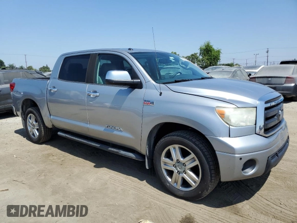 2013 Toyota Tundra Limited z VIN 5TFFY5F16DX135805, wystawiony jako Copart lot #59296995 z przebiegiem 151 310 mil mil oraz Szkoda całkowita • Salvage title. Historia ofert i sprzedaży dostępna na DreamBid. Obrazek 4.