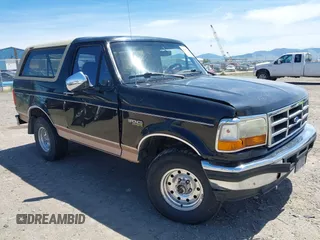 1995 Ford Bronco Custom with VIN 1FMEU15HXSLB91907, listed as a IAAI auction lot 42356784 with 140,055 mi miles and . Bid and sale history available at DreamBid. Image 1.