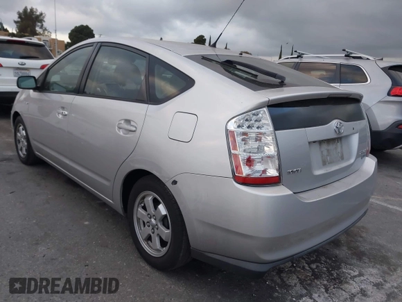 2006 Toyota Prius with VIN JTDKB20UX63164929, listed as a IAAI auction lot 41545790 with 192,797 mi miles. Bid and sale history available at carsss.com. Image 3.