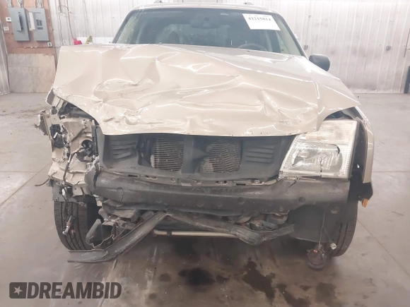 2003 Mercury Mountaineer Convenience z VIN 4M2ZU86K23ZJ06043, wystawiony jako IAAI lot #42215814 z przebiegiem 259 172 mil mil oraz . Historia ofert i sprzedaży dostępna na DreamBid. Obrazek 6.