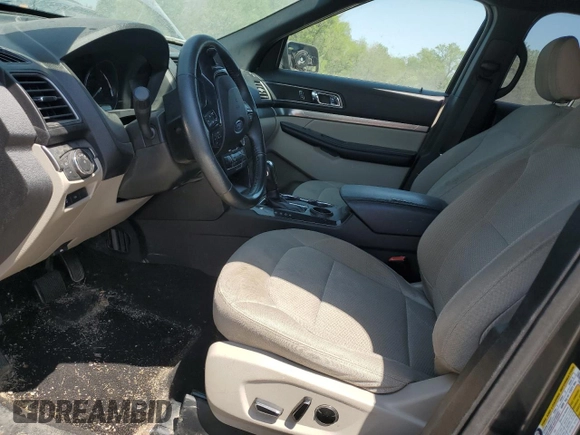 2018 Ford Explorer XLT с VIN 1FM5K7D86JGC44989, выставлен на аукционе Copart как лот 53576035 с пробегом 133 719 миль миль и Списание • Salvage title. История ставок и продаж доступна на DreamBid. Изображение 7.
