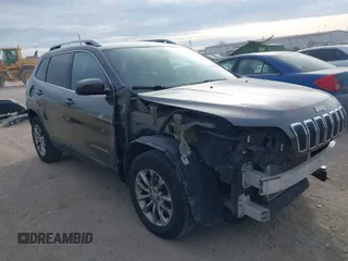 2019 Jeep Cherokee Latitude Plus with VIN 1C4PJMLB6KD139836, listed as a IAAI auction lot 41408033 with 156,522 mi miles. Bid and sale history available at carsss.com. Image 1.