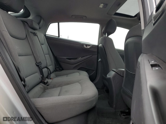 2021 Hyundai Ioniq Plug-In Hybrid SE with VIN KMHC65LDXMU245437, listed as a Copart auction lot 84065004 with NaN miles and Salvage Title. Bid and sale history available at carsss.com. Image 10.