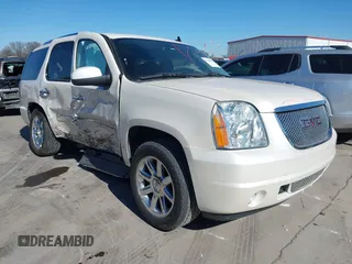 2013 GMC Yukon Denali with VIN 1GKS1EEFXDR249685, listed as a IAAI auction lot 41391052 with 148,962 mi miles. Bid and sale history available at carsss.com. Image 1.