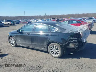 2018 Ford Fusion Energi SE with VIN 3FA6P0PU8JR152890, listed as a IAAI auction lot 41682965 with 84,890 mi miles. Bid and sale history available at carsss.com. Image 14.