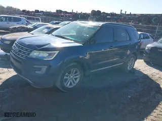 2017 Ford Explorer XLT with VIN 1FM5K7D8XHGB43786, listed as a IAAI auction lot 41758216 with 135,222 mi miles. Bid and sale history available at carsss.com. Image 18.